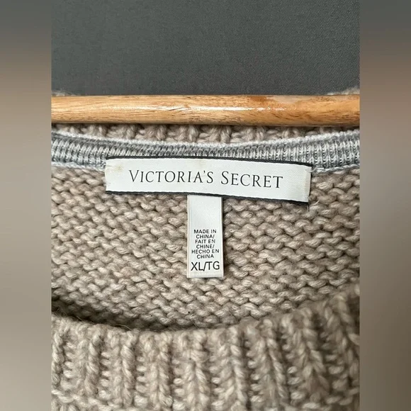 Victoria's Secret XL Wool Blend Multicolor Chevron Tunic Sweater - Picture 6 of 7